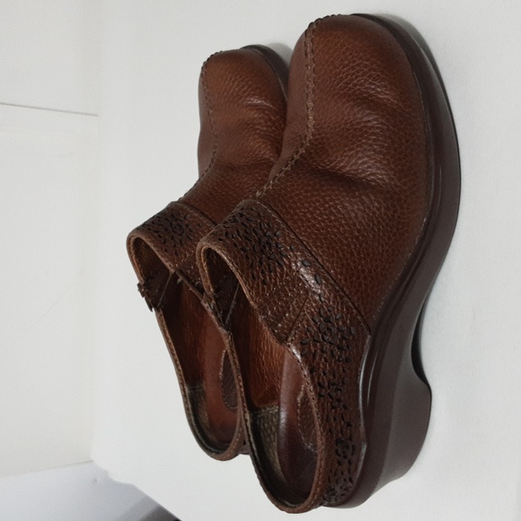 ARIAT Women's 5.5B Brown Pebbled Leather Slip On Clog/ Shoes - Picture 4 of 7